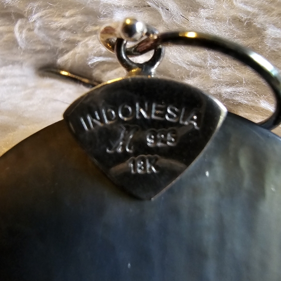 Margot Mckinney Bali 18k Gold Sterling Silver 925 MOP Art Nouveau Dangle 1.25” - Picture 4 of 6